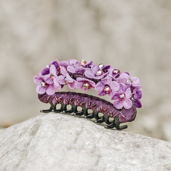 3/$25 🏷️ Purple Floral Hair Clip Hair Claw Handmade Jaw Flower Hair Claw - Picture 1 of 5